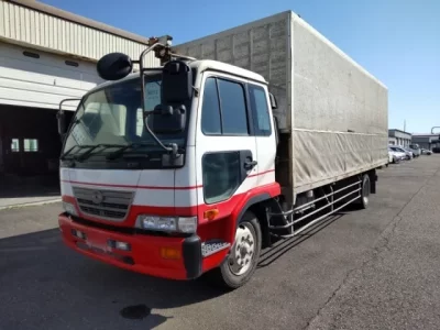 Nissan CONDOR