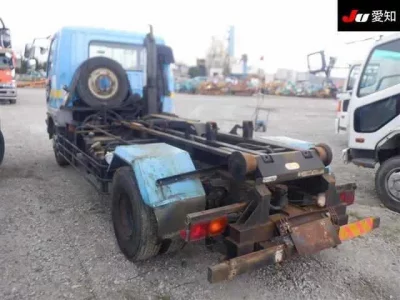 Mitsubishi FUSO FIGHTER