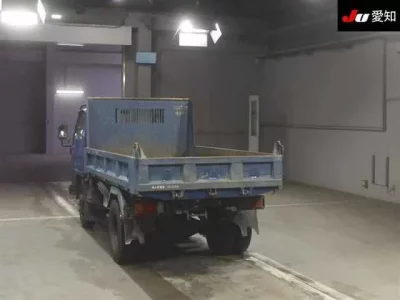 Mazda TITAN