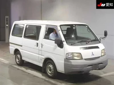 Mitsubishi DELICA