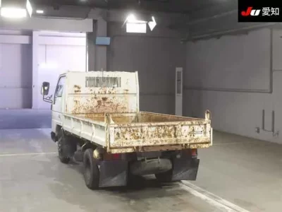 Mazda TITAN