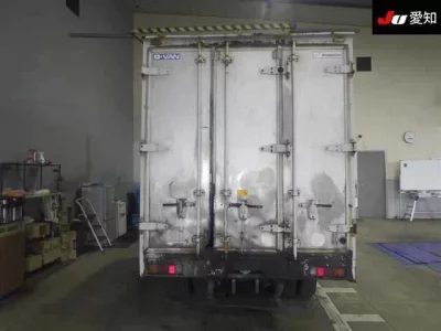 Mitsubishi FUSO TRUCK