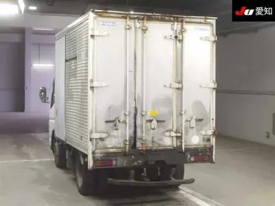 Mitsubishi FUSO TRUCK