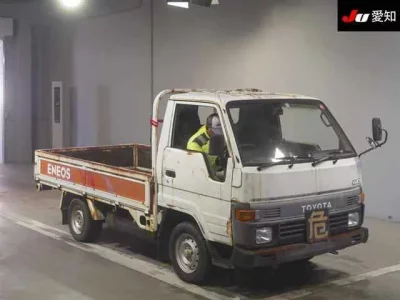 Toyota HIACE TRUCK