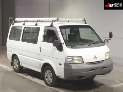 Mitsubishi DELICA