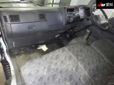 Mazda TITAN