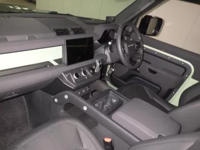 Rover DEFENDER