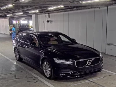 Volvo V90