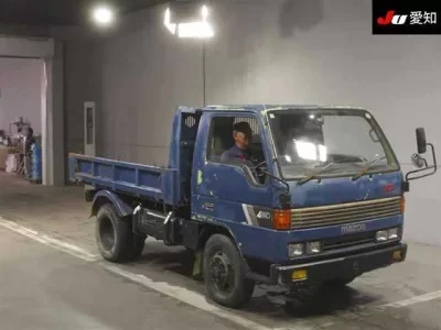 Mazda TITAN