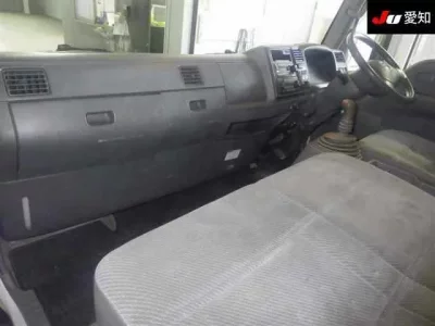 Mazda TITAN