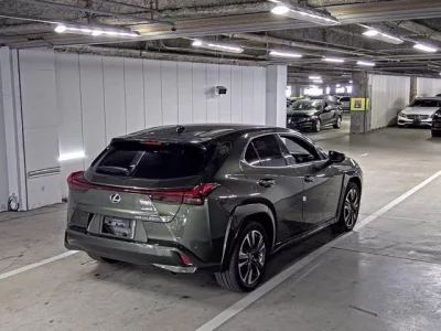 Lexus UX