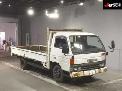 Mazda TITAN