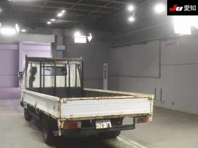 Mazda TITAN
