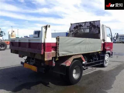 Isuzu JUSTON