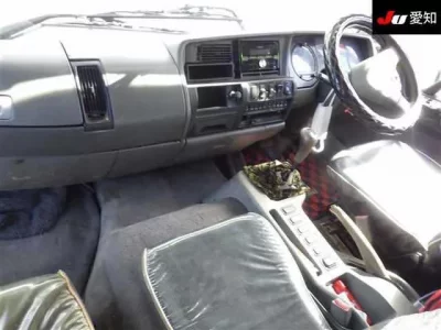 Mitsubishi FUSO FIGHTER