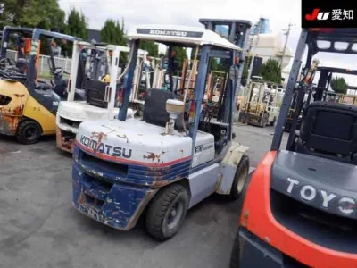 KOMATSU FORKLIFT