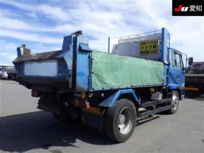 Nissan CONDOR