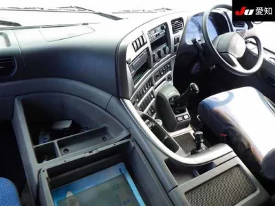 Nissan QUON