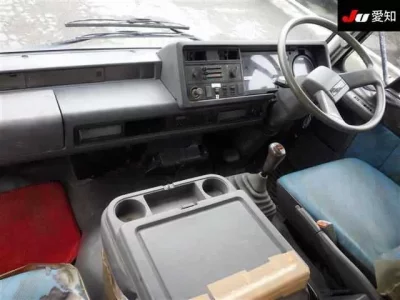 Nissan CONDOR