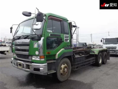 Nissan TRUCK
