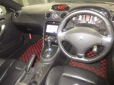 Peugeot RCZ