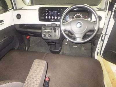 Suzuki MRWAGON