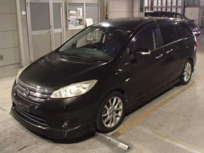 Nissan LAFESTA