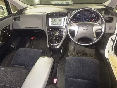 Toyota MARK X ZIO
