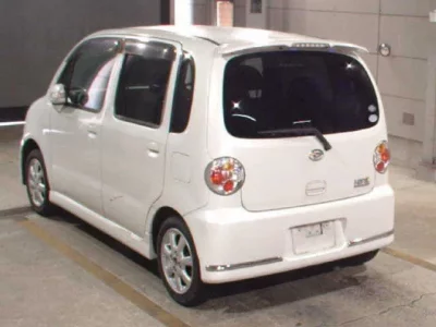 Daihatsu MOVE LATTE