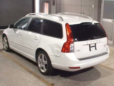 Volvo V50