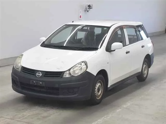 Nissan AD