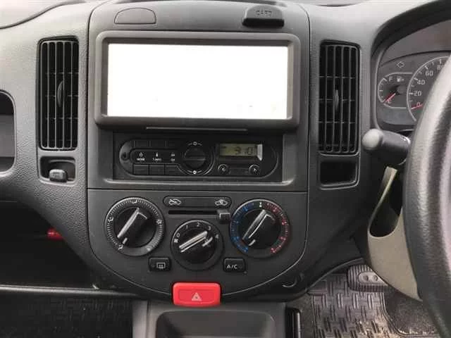 Nissan AD