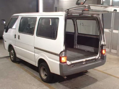 Mazda BONGO VAN