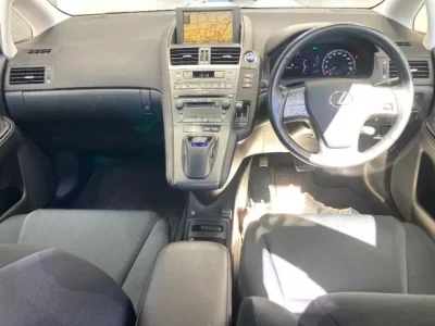 Lexus HS