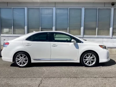 Lexus HS