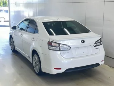 Lexus HS