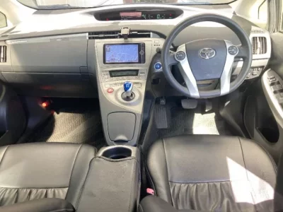 Toyota PRIUS PHV
