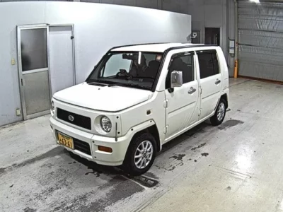 Daihatsu NAKED