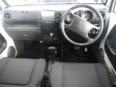 Daihatsu NAKED