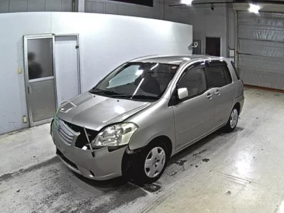 Toyota RAUM