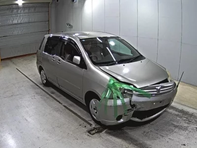 Toyota RAUM