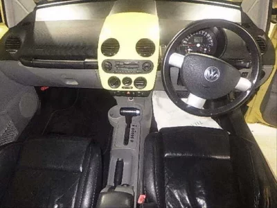 Volkswagen NEW BEETLE