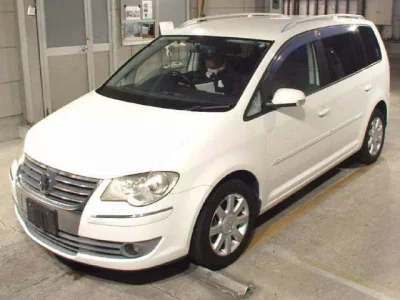 Volkswagen GOLF TOURAN
