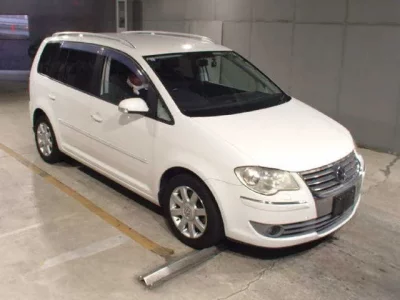 Volkswagen GOLF TOURAN