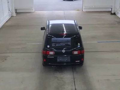 Nissan LAFESTA