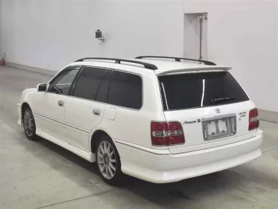 Toyota CROWN ESTATE