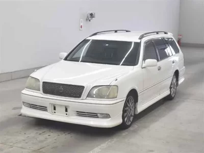 Toyota CROWN ESTATE