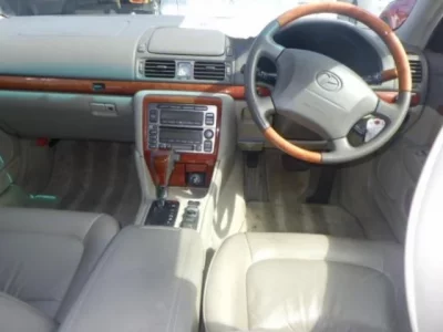 Toyota PROGRES