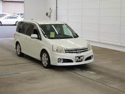 Nissan LAFESTA