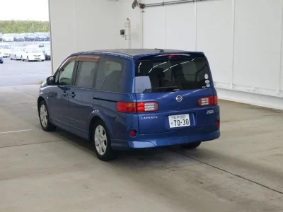 Nissan LAFESTA